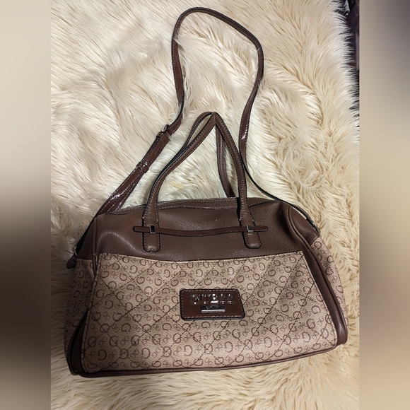 Guess Handbags - GUESS bag purse